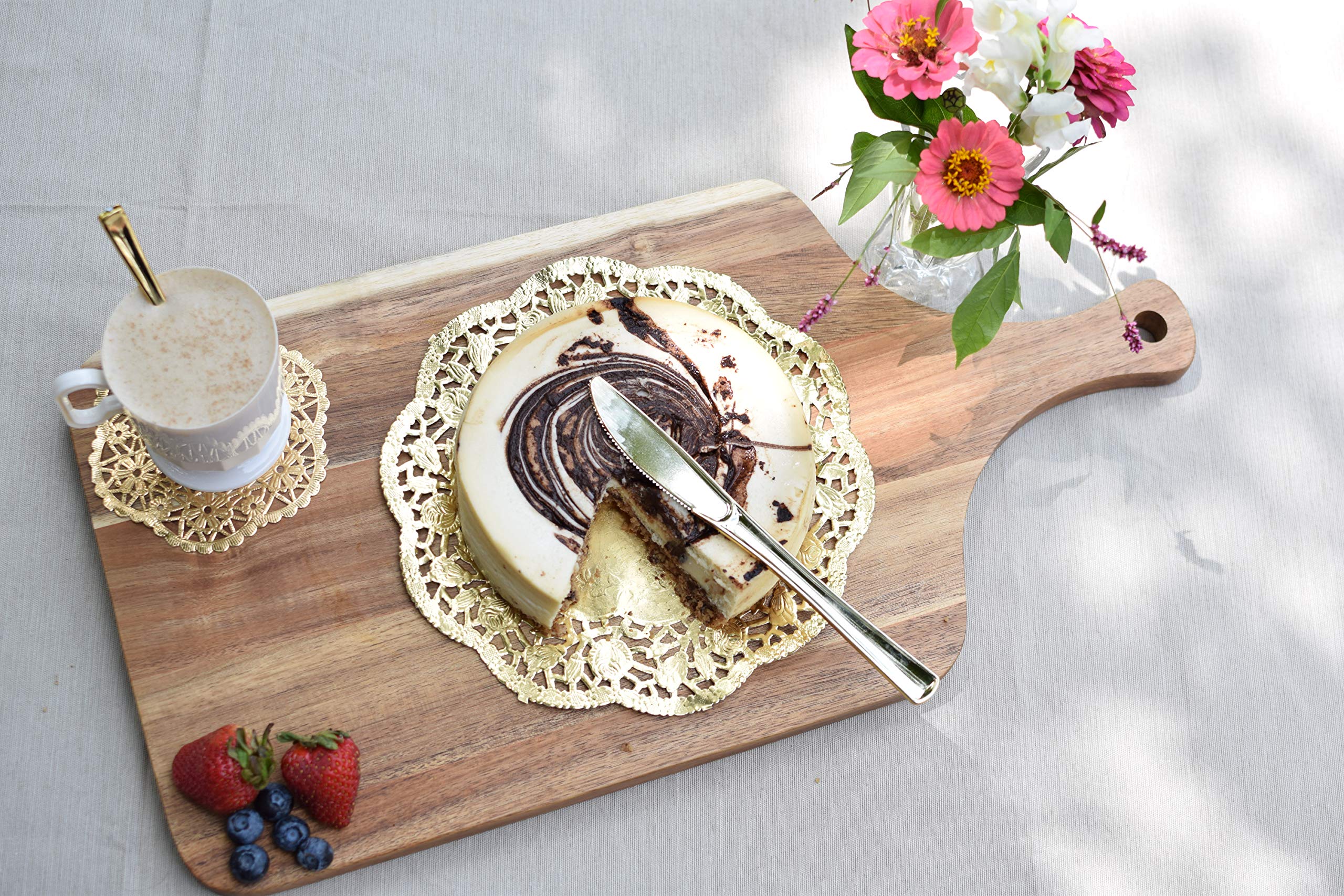 8 In. Round Gold Foil Doilies | 10 Count