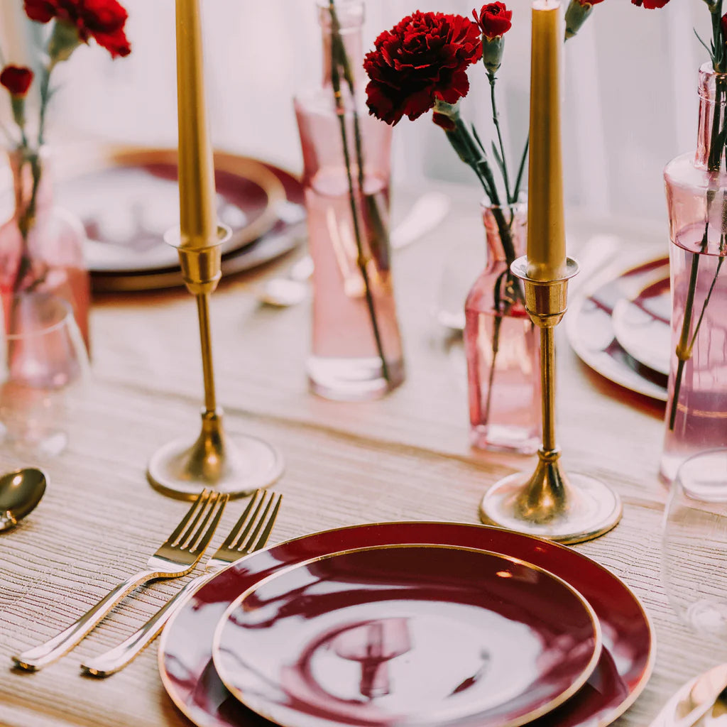 Exquisite Classic Gold Plastic Forks | 20 Count