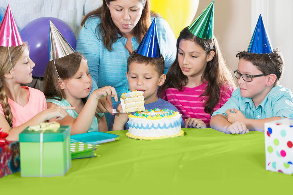 Kiwi Green Plastic Table Cover Roll with Cutter - 54 x 126 ft