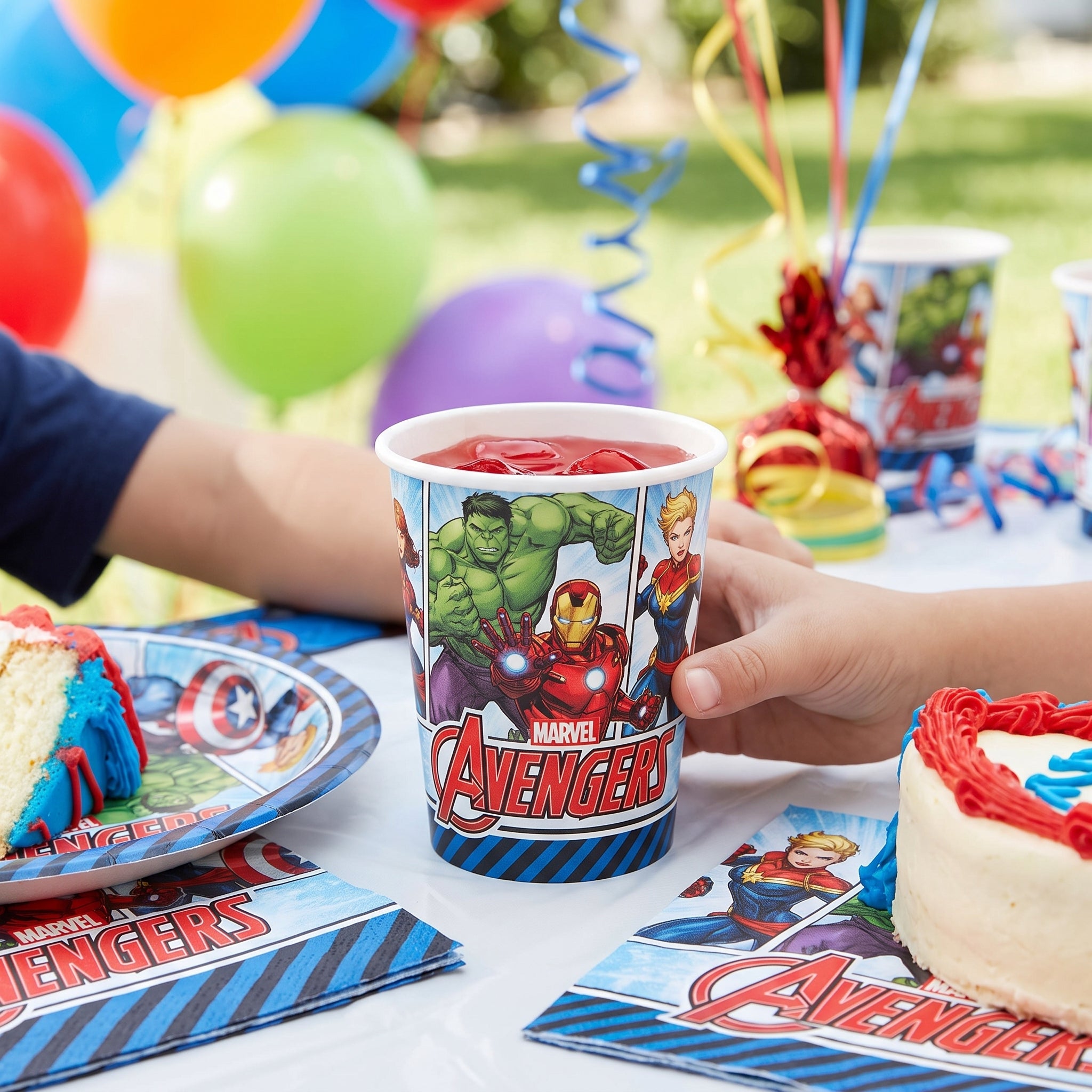 Marvel Avengers 9oz Paper Cups - Pack of 8 for Kids' Birthday Parties